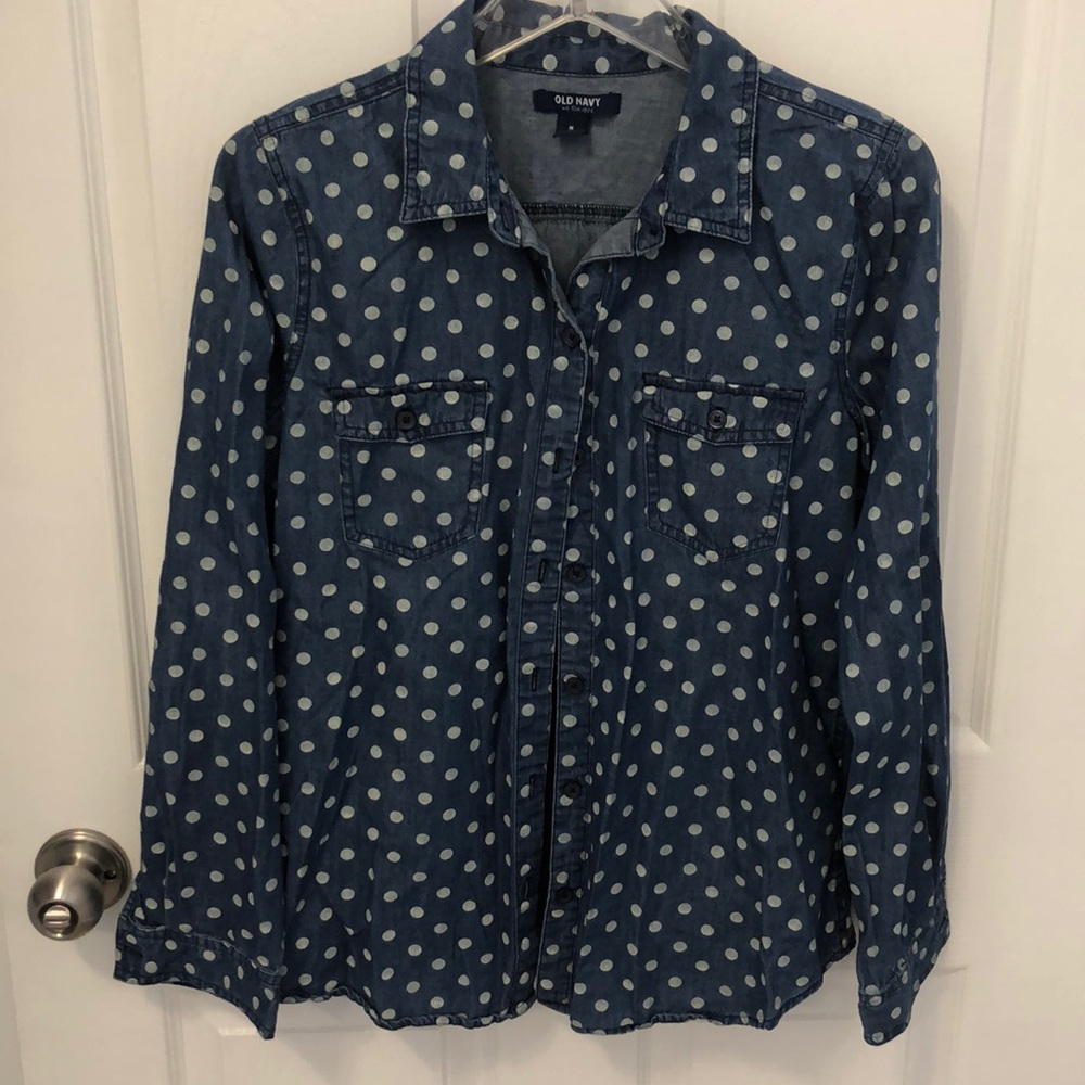 Old Navy polka dot shirt